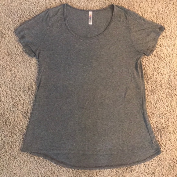 LuLaRoe tee shirt - Picture 1 of 1